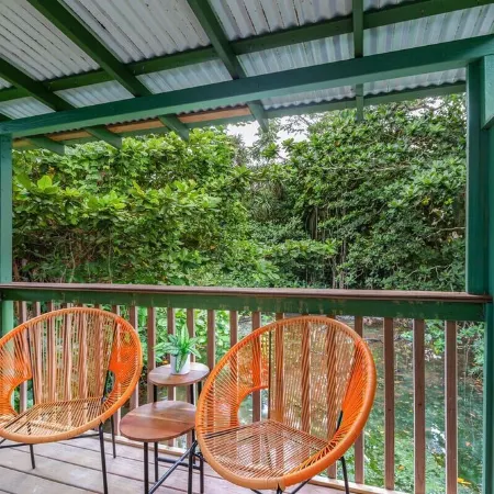 Hilo Hawaiian Beach Apartment