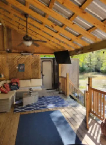 RV on the River Perfect for Family and Pets