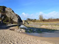 Coastal/ country cottage in Pembrokeshire National Park. Award winning beaches. Hotels in Stackpole