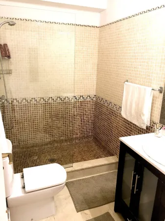 Luxurious apartment with fantastic ocean view, directly on the beach