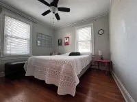 New! Downtown Burlington Bungalow, close to Elon!