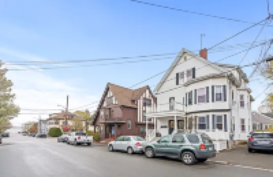 Historic Salem Retreat. Near Waterfront + Downtown