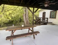 Creek View Retreat 3 Bedroom- 2 Full Bathroom.  Cozy home