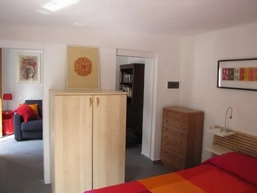 Cinque Terre, Riomaggiore, apartment overlooking the village and sea