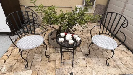 House-North El Monte 2 rooms 3 beds 1 bath 14 miles to DTLA