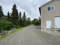 Perfect Fisherman's Cabin with Ocean Views and Central Location on the Kenai Pen