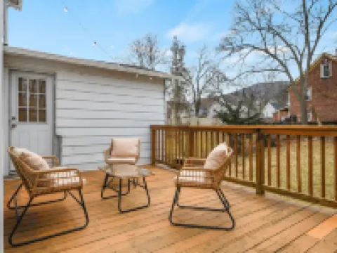 Cozy House 3 Blocks From West Pt Hotels in Highlands