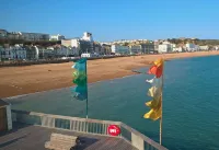 Location-Location-Location! - Spacious 2 Bed Apt with Sea & Country Views