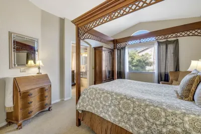 Beautiful Home in Northwest Napa
