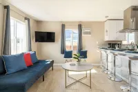 Cozy 2Bedroom 1.5bath near I-805 and 5