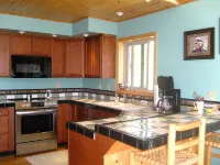 Private home, creek, pond, serene, quiet, breathtaking landscape