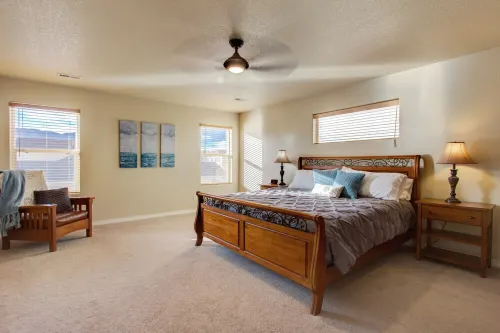 Top-Rated for Families – Park, Toys, Game Room, Garage, A/C + Comfy Movie Loft