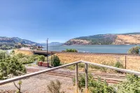 All About the View - Walk to River, Town, & Trails