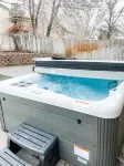 Stylish 5-bedroom home, close access to ski resorts Hotels near Home Storage Center