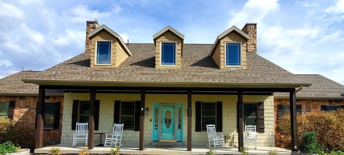 The Farmhouse at Sundrop Acres Hotels in Cache County