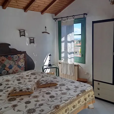 TYPICAL  INDEPENDENT RESIDENCE, SWIMMING POOL / RELAXING OASIS, BARBECUE, DEHOR