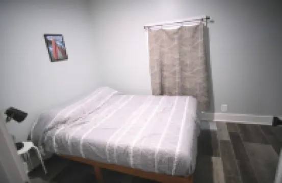 Grand Rapid's 2bedroom apartment, just a quick 3-min drive to DeVos Perform Hall Hotel a 