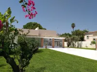 Villa Flavia, Mediterranean charm. Apartment, private pool at100 mt sea