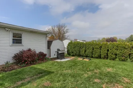 10 Minutes To Hershey w/ Firepit & Grill