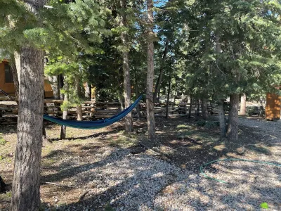 Cozy Corner Cabin