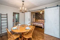 Base Camp Gorham Center - Lovely 2-Bed Hotel a Gorham