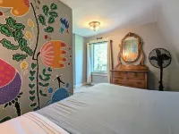 Art Haven Coastal Retreat