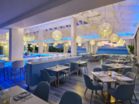 Morningstar Buoy Haus Beach Resort at Frenchman's Reef, Autograph Collection Hotels in Saint Thomas