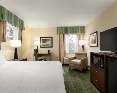 ハンプトン イン ドーバー ドーバーのホテル