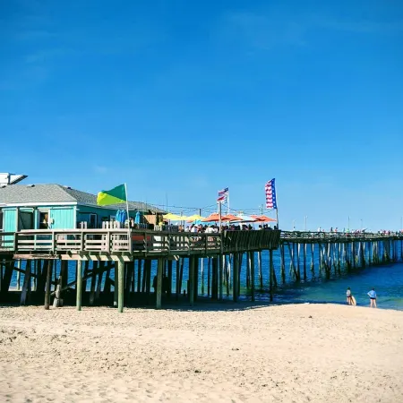 South Nags Head, Ocean View, 3Min Walk to Beach, Hot Tub, Sunrise & Sunset Views
