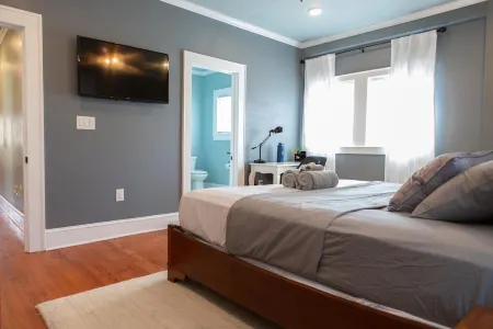 Historic & Elegant B-Town Bungalow