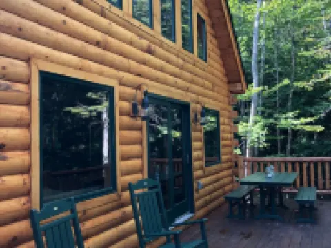 Log Home Nestled Between The White Mountains and The Lakes Region Hotels in Campton