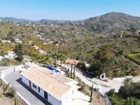 Finca Loma La Tapia Hotels in Competa