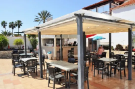 Central Las Americas, heated pool, 2 beds