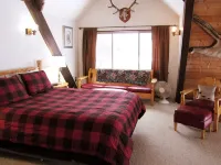 Grandpa's Cabin -  great family retreat with a view Hotels near Hebgen Lake