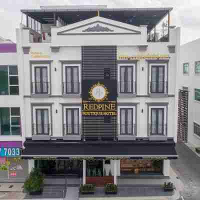 紅松精品飯店 Hotel Exterior