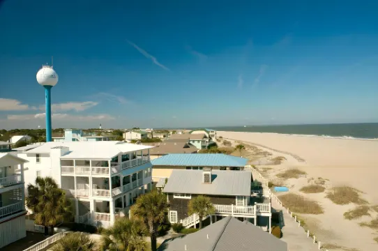 DeSoto Beach Terraces Hotels in Tybee Island