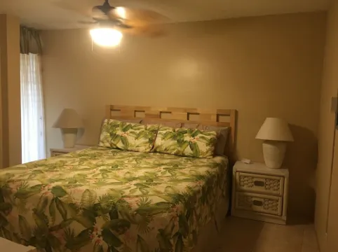 Ocean Front with Spectacular View