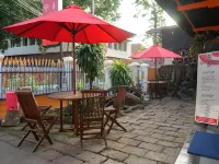 RedDoorz Plus @ Alun Alun Nganjuk Hotel a Nganjuk Sub-District