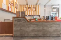 RedDoorz at Capsule Inn Teuku Umar Hotels in Gedong Air