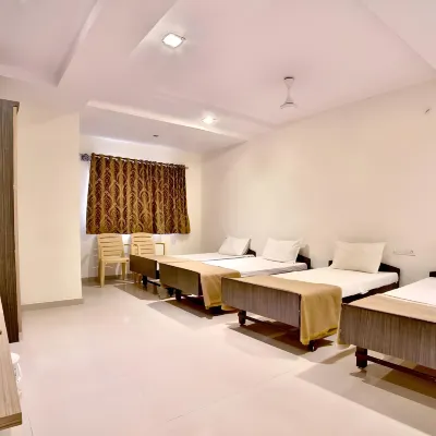 Hotel Sapphire Hotels near Junagadh Junction
