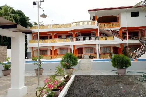 Palm Grove Saud Holiday Complex Hotel Hotels in Pagudpud