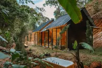 LOUVREFER Hotels in 