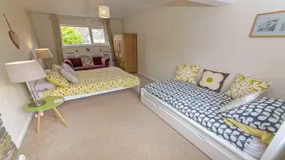 Shippenrill Sleeps 14|Hot Tub* PingPong & Fire Pit Hotels near Croyde Beach