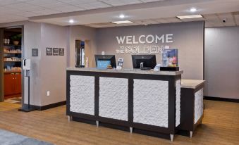 Hampton Inn & Suites Palm Desert