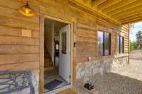 Modern House with Hot Tub & Serene Mountain Views - Chalets