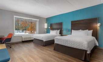 Tru by Hilton Bracebridge, on