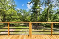 Charming 3-bedroom Summer House in Brookeland