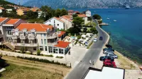 Montebay Perla Hotels in Prčanj