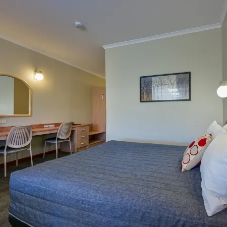 Westland Hotel Motel