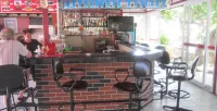 Red Rose Hotel - Baarit